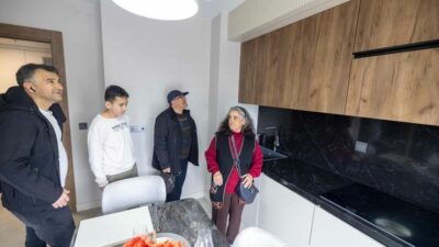 İzmir’de Örnekköy Kentsel Dönüşüm Projesi’nde önemli bir aşamaya gelindi. Üçüncü,