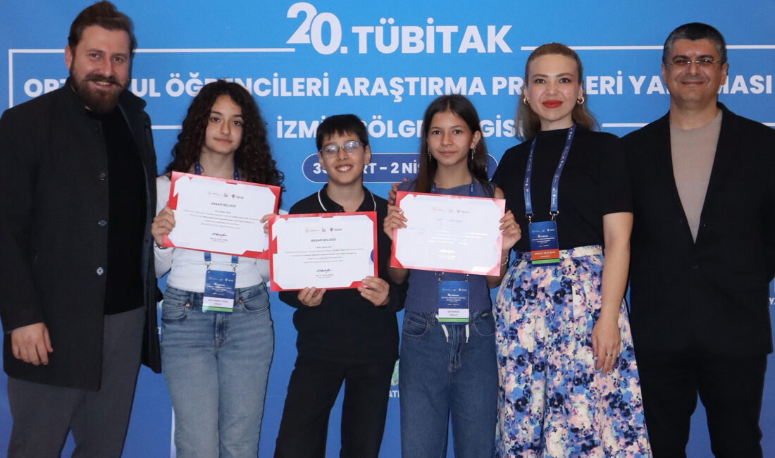 İzmir’de düzenlenen TÜBİTAK Bölge Sergisi’nde Doğru Statü Eğitim Kurumları önemli