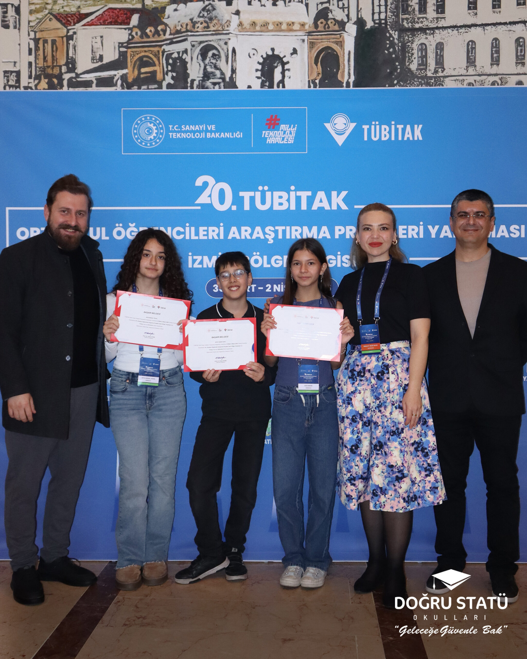 İzmir’de düzenlenen TÜBİTAK Bölge Sergisi’nde Doğru Statü Eğitim Kurumları önemli