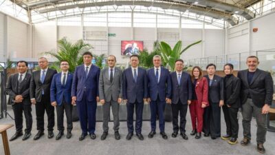 İzmir Büyükşehir Belediyesi, Çin’in Qingdao kentinden gelen belediye heyetini ağırladı.