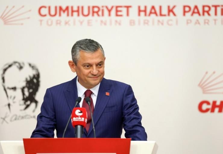 CHP Genel Başkanı Özgür Özel 2-3 Nisan tarihlerinde İzmir'de bir