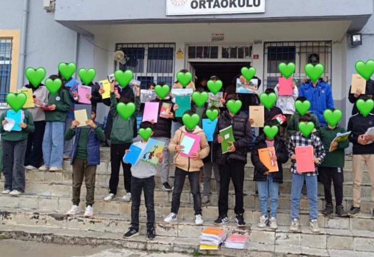 Karşıyaka Belediyesi Bilge Çınarlar Sağlıklı Yaş Alma Merkezi örgü kursu