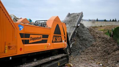 Bornova Belediye Başkanı Ömer Eşki, Temizlik İşleri Şantiyesi’nde kurulan Atıktan