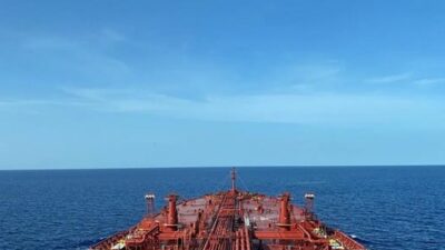 Ulaştırma ve Altyapı Bakanı Abdulkadir Uraloğlu,"Ocean Thunder isimli Türk sahipli