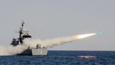 İran, arabulucular tarafından sunulan yeni barış planını değerlendirmeye alırken, Hürmüz