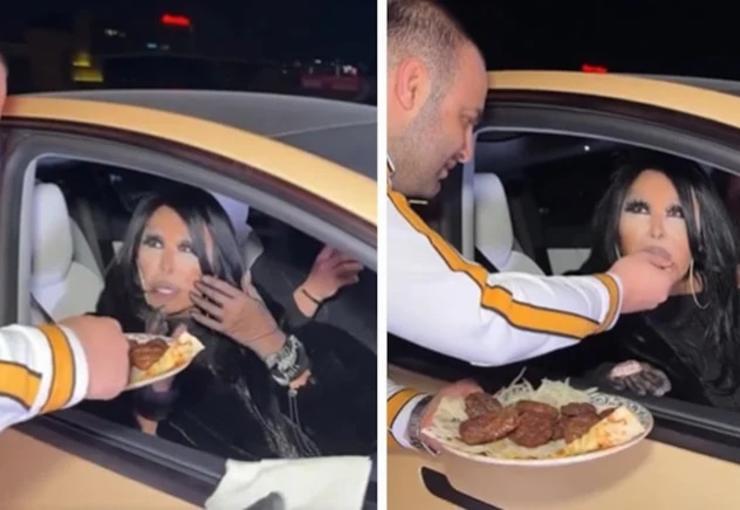 Bülent Ersoy, gece 02.00’de özel olarak bir köfteciyi açtırıp arabasında