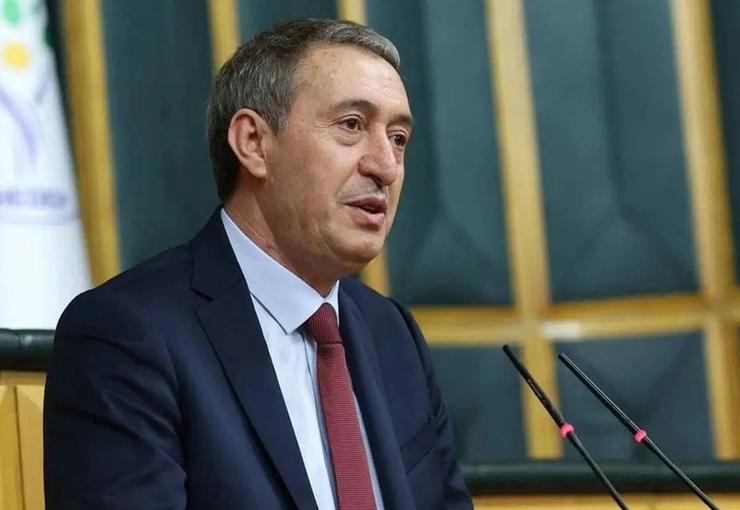 DEM Parti Eş Genel Başkanı Tuncer Bakırhan, partisinin Grup Toplantısı’nda