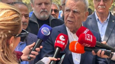 Eski İzmir Büyükşehir Belediye Başkanı Aziz Kocaoğlu, İzmir’in özgürlüğü ve