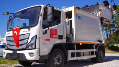 Ayvalık Belediyesi, temizlik hizmetlerinin daha etkin yürütülmesi amacıyla araç filosunu