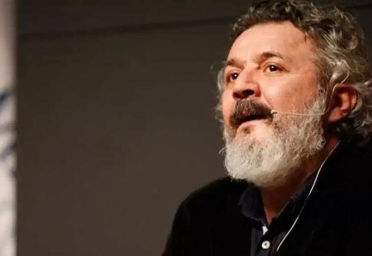 Aralarında yazar, sanatçı ve akademisyenlerin bulunduğu 168 ismin imzaladığı "Laikliği