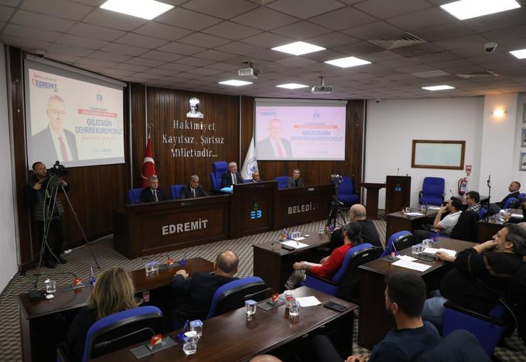 Edremit Belediye Başkanı Mehmet Ertaş, göreve geldiği günden bu yana