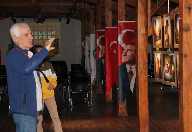 Selçuk Efes Kent Belleği, fotoğrafçılığın 200. yılına özel anlamlı bir