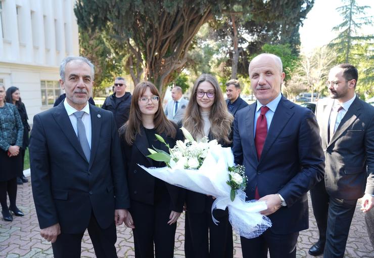 Yükseköğretim Kurulu (YÖK) ile Ege Bölgesi Sanayi Odası (EBSO) arasında