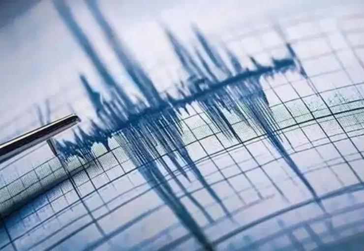 Antalya'nın Demre ilçesi açıklarında 4.7 büyüklüğünde deprem meydana geldi. Depremin