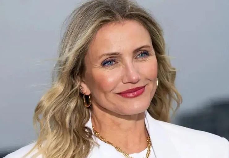 Hollywood’un dünyaca ünlü yıldızı Cameron Diaz, evine misafir kabul ederken