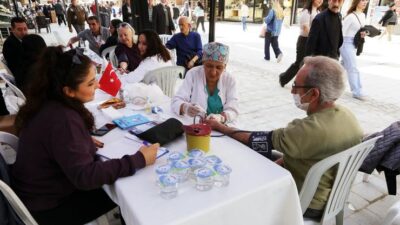 Bayraklı Belediyesi, Dünya Sağlık Haftası kapsamında düzenlediği etkinliklerle sağlık hizmetlerini