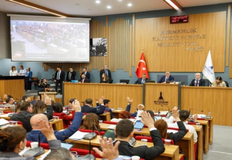  İzmir Büyükşehir Belediye Meclisi nisan ayı olağan meclis oturumunda