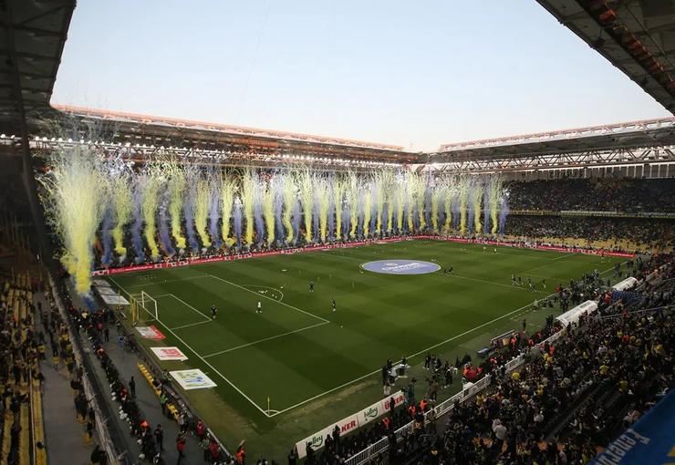 Fenerbahçe, Çaykur Rizespor maçıyla ilgili taraftara çağrıda bulundu.