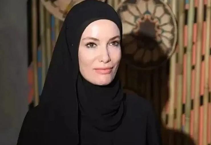 Uzun süredir insani yardım projeleriyle adından söz ettiren Gamze Özçelik,