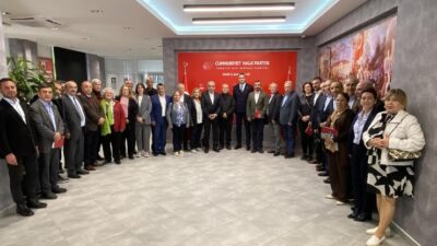 Cumhuriyet Halk Partisi İzmir İl Başkanı Çağatay Güç, önceki dönemlerde