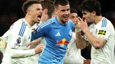 Leeds United, İngiltere Premier Lig'in 32. haftasında deplasmanda karşılaştığı Manchester