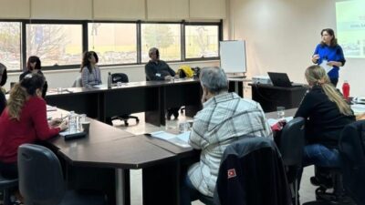 Ege Üniversitesi Hemşirelik Fakültesi bünyesinde gerçekleştirilen "Sertifikalı Temel İlk Yardım