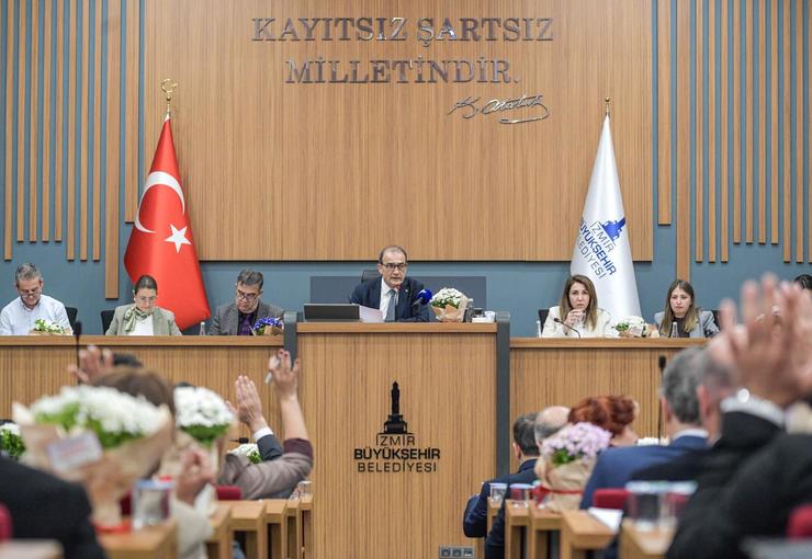 İzmir Büyükşehir Belediyesi Meclisi’nde gündem, Şanlıurfa ve Kahramanmaraş’ta meydana gelen