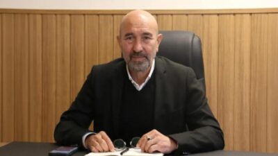İzmir Büyükşehir Belediyesi önceki dönem Belediye Başkanı Tunç Soyer, tutuklu