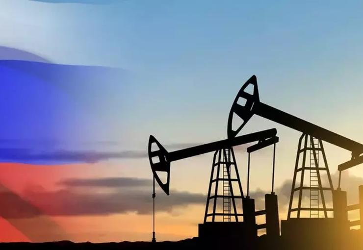 ABD, denizdeki Rus ve İran petrolünün satışına izin veren geçici