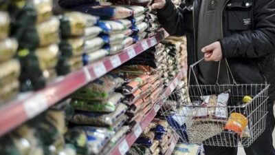 BBVA Üst Düzey Yönetici Onur Genç, “Enflasyon düşmezse faiz düşmez,