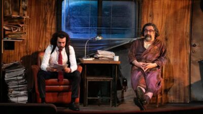 İzmir Şehir Tiyatroları, Sam Bobrick’in kaleme aldığı, "Halktan Biri" adlı