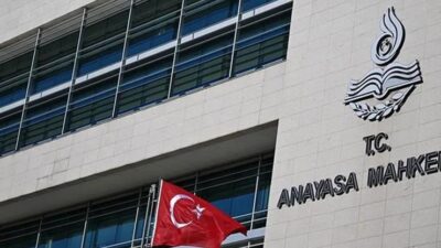 AYM'nin 11 siyasi partinin mali denetimlerine ilişkin kararları yayımlandı. 