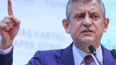 CHP Genel Başkanı Özgür Özel, bu akşam Ataşehir Belediyesi önünde