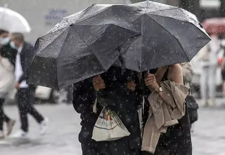 İstanbul Valiliği, Meteoroloji Genel Müdürlüğü'nün hava tahmini değerlendirmeleri üzerine, megakent