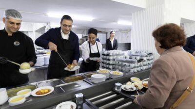 Balçova Belediyesi tarafından hayata geçirilen Kent Lokantası, açıldığı günden bu