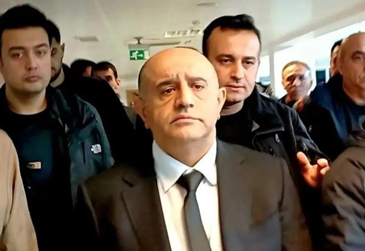 Silivri'de görülen 'Aziz İhsan Aktaş' davası sırasında, “kapalı alanda sigara