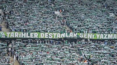 Nesine 2. Lig Kırmızı Grup’ta şampiyonluğunu ilan ederek 1. Lig'e