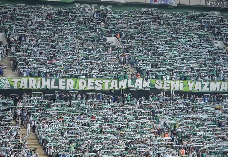 Nesine 2. Lig Kırmızı Grup’ta şampiyonluğunu ilan ederek 1. Lig'e