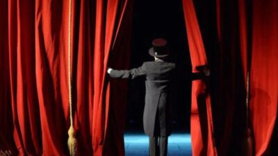 İstanbul, bu hafta sergi, konser ve tiyatro oyunlarından oluşan geniş