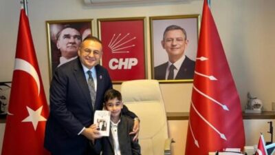 CHP Konak İlçe Başkanı Serkan Kalmaz 23 Nisan Ulusal Egemenlik