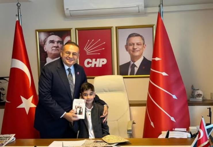 CHP Konak İlçe Başkanı Serkan Kalmaz 23 Nisan Ulusal Egemenlik