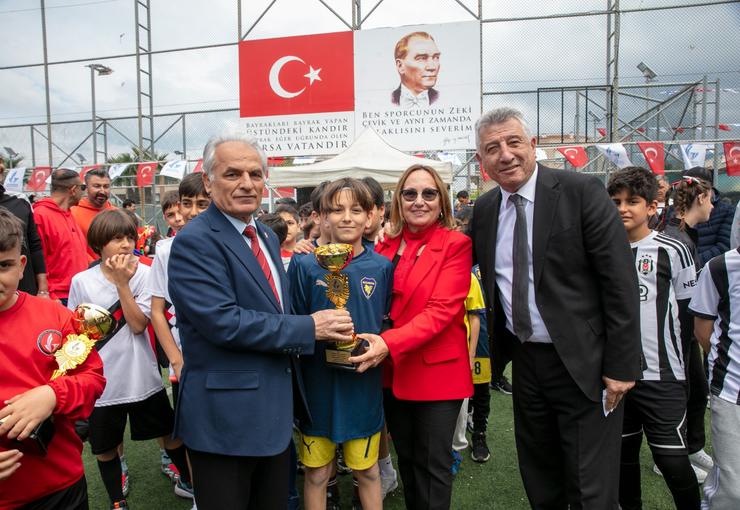 Güzelbahçe Belediyesi tarafından 23 Nisan Ulusal Egemenlik ve Çocuk Bayramı