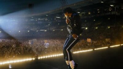 Michael Jackson’ın hayatını anlatan biyografik müzikal dram filmi sinemalardaki yerini