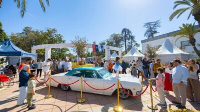 İzmir Büyükşehir Belediyesi ev sahipliğinde düzenlenen İZKİTAP - İzmir Kitap