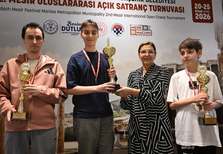 486. Uluslararası Manisa Mesir Macunu Festivali kapsamında düzenlenen ve büyük