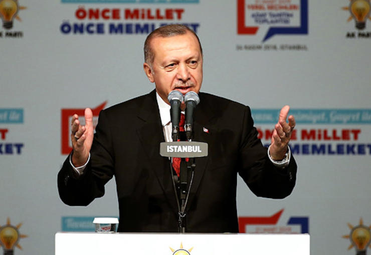 Cumhurbaşkanı Recep Tayyip Erdoğan’ın talimatıyla AKP “2027 Kasım” ayında yapılması