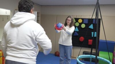 İzmir Büyükşehir Belediyesi’nin Karşıyaka’da hayata geçirdiği merkez; diyabet farkındalığından otizm