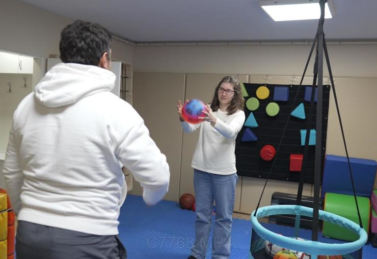 İzmir Büyükşehir Belediyesi’nin Karşıyaka’da hayata geçirdiği merkez; diyabet farkındalığından otizm