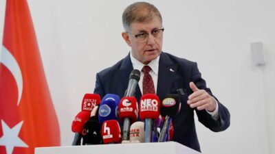 İzmir Büyükşehir Belediye Başkanı Cemil Tugay Sözcü'den Saygı Öztürk'ün sorularını