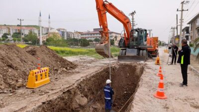 İZSU’nun Bergama’da başlattığı kapsamlı yatırımlarla hem yağmur suyu altyapısı güçleniyor